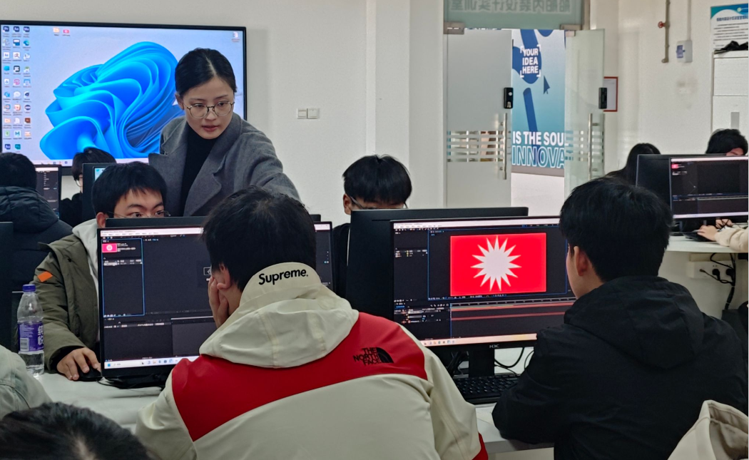 信息管理學(xué)院青年教師楊際略開設(shè)校級(jí)公開課